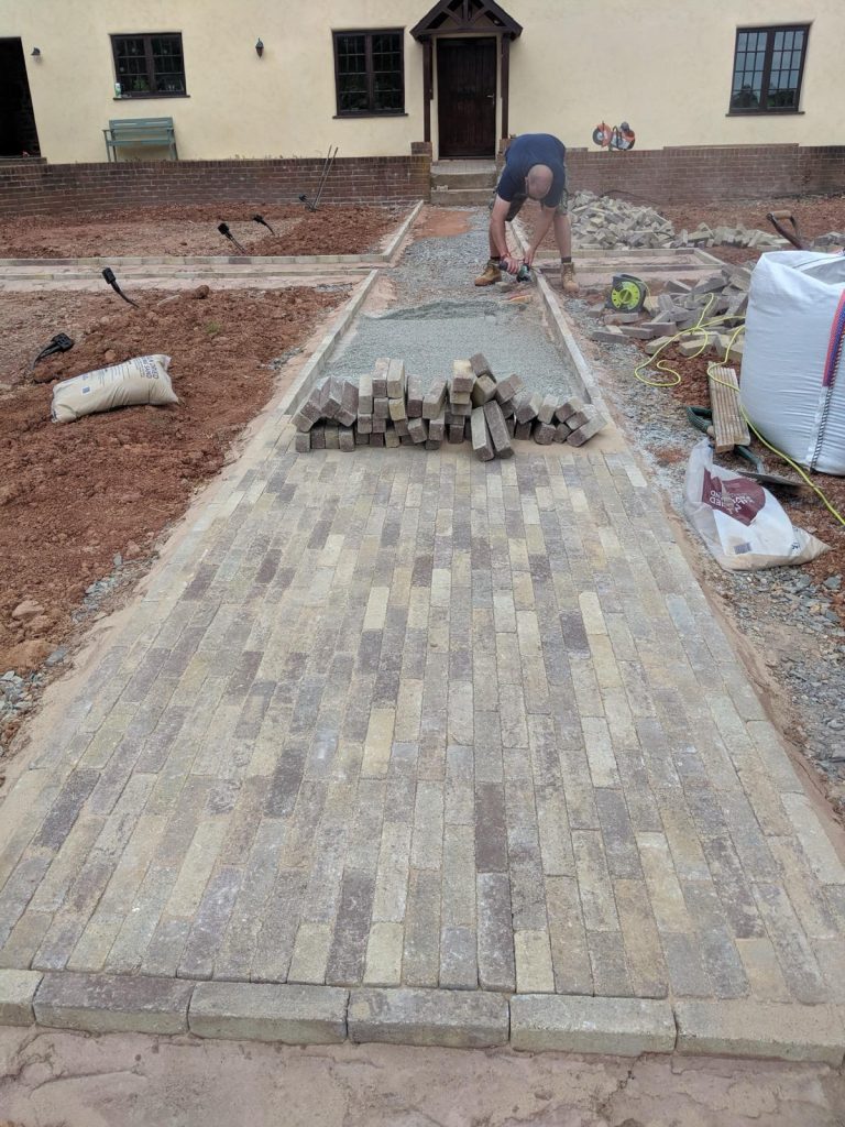 Ed Grimes Garden Designer - Garden Construction